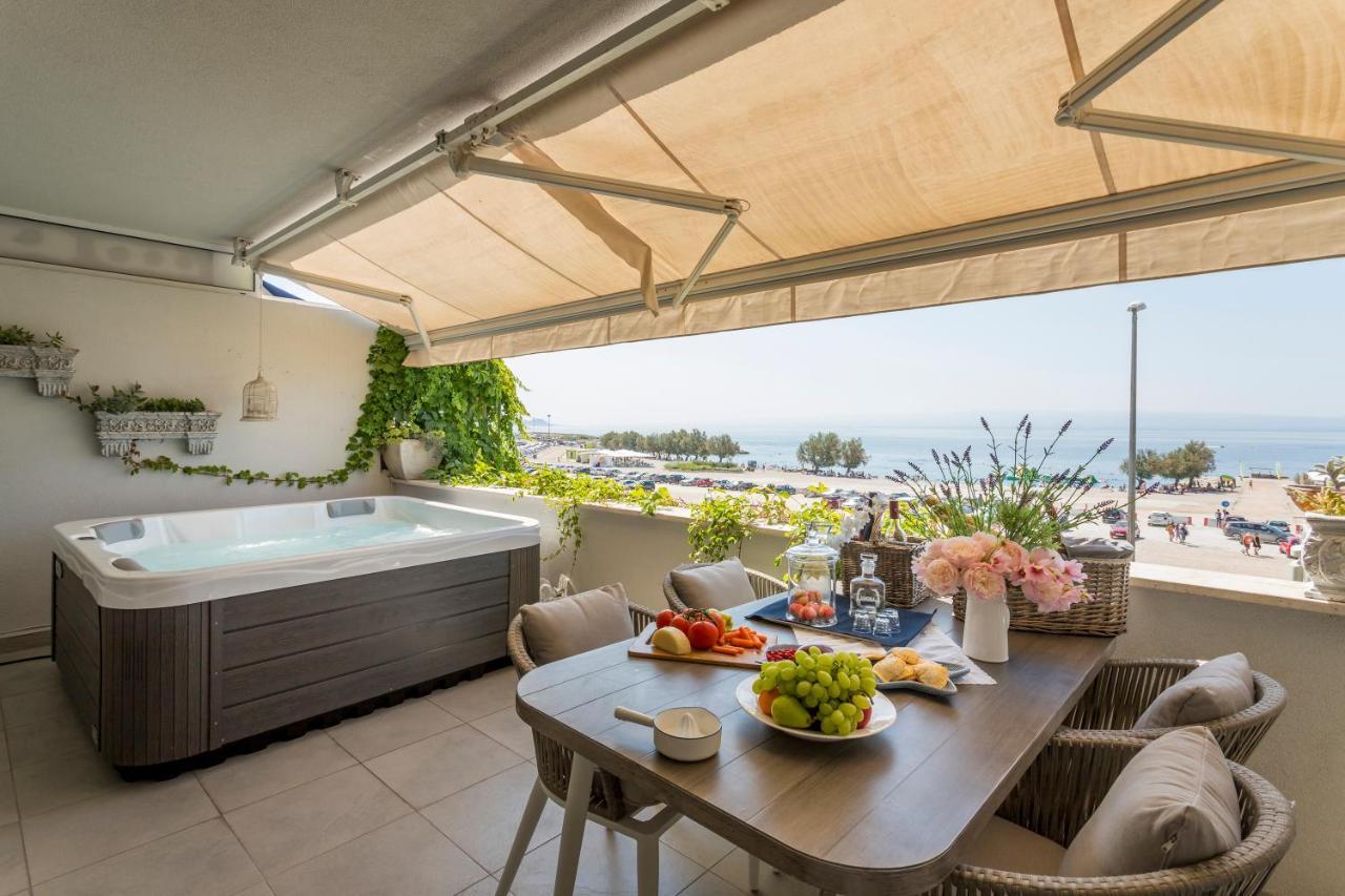 Velebis Superior Apartment - Luxurious One-Room Apartment With Jacuzzi - Prestigious Location By The Sea In The New City Center Of Znjan - Panoramic View Of The Sea And Islands - Free Garage Parking - Buralux Properties 스플리트 외부 사진