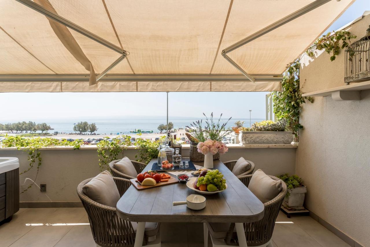 Velebis Superior Apartment - Luxurious One-Room Apartment With Jacuzzi - Prestigious Location By The Sea In The New City Center Of Znjan - Panoramic View Of The Sea And Islands - Free Garage Parking - Buralux Properties 스플리트 외부 사진